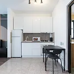 Stylish Concept Studio 13