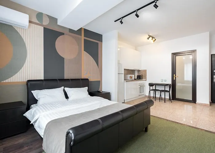 Stylish Concept Studio 13